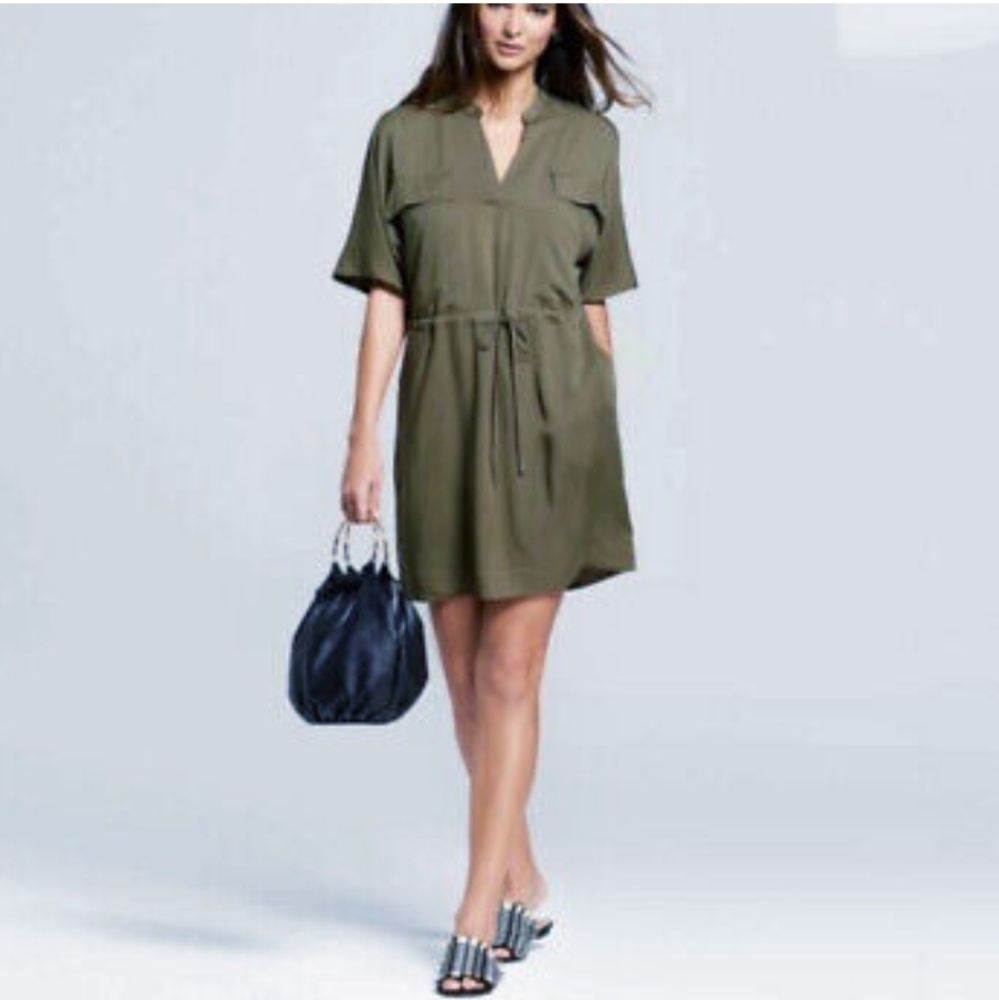 Green utility short sleeve dress